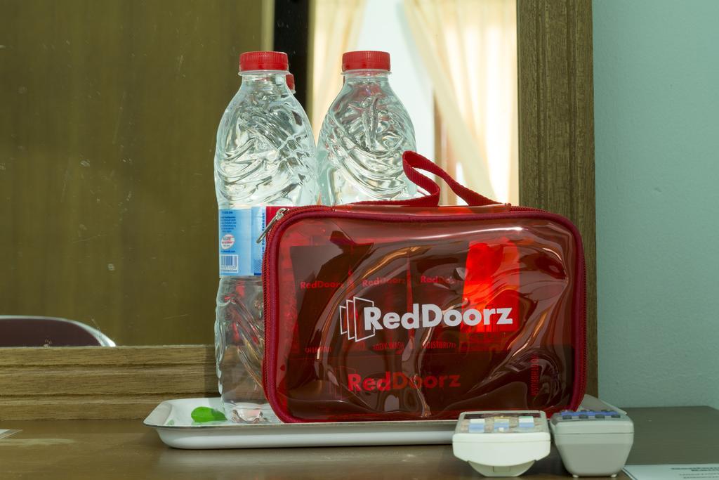 Hotel Reddoorz @ Pantai Cemara Sanur Zewnętrze zdjęcie
